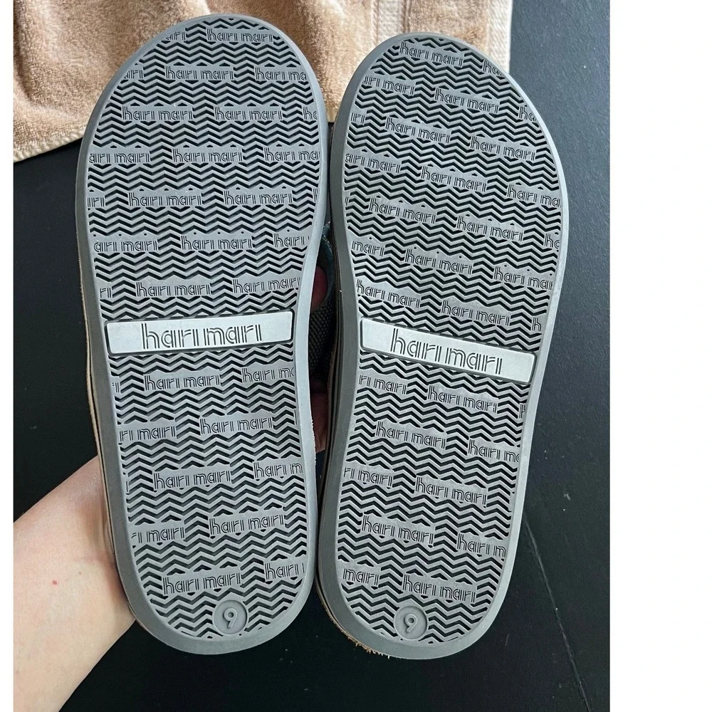 Hari Mari Mens Gray Tan Nubuck Leather Flip Flop Sandals Size 9